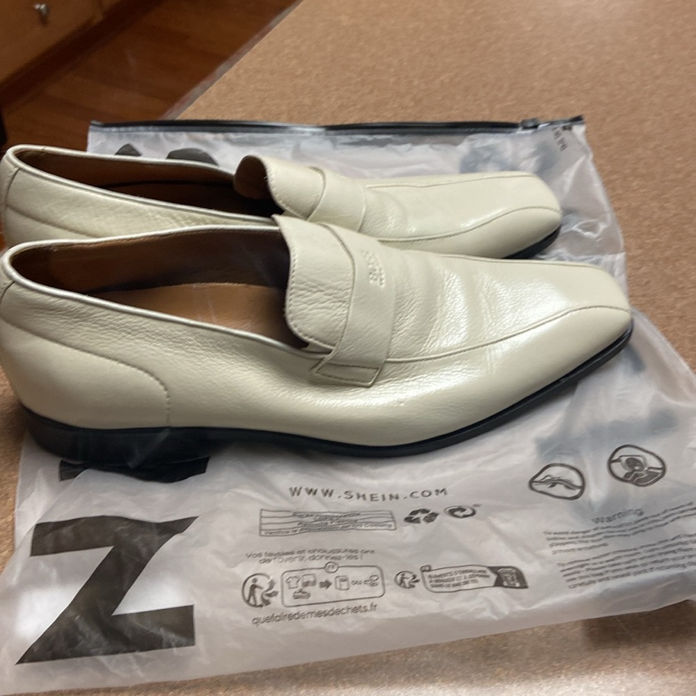 Hugo Boss Shoes - Picture 3 of 9